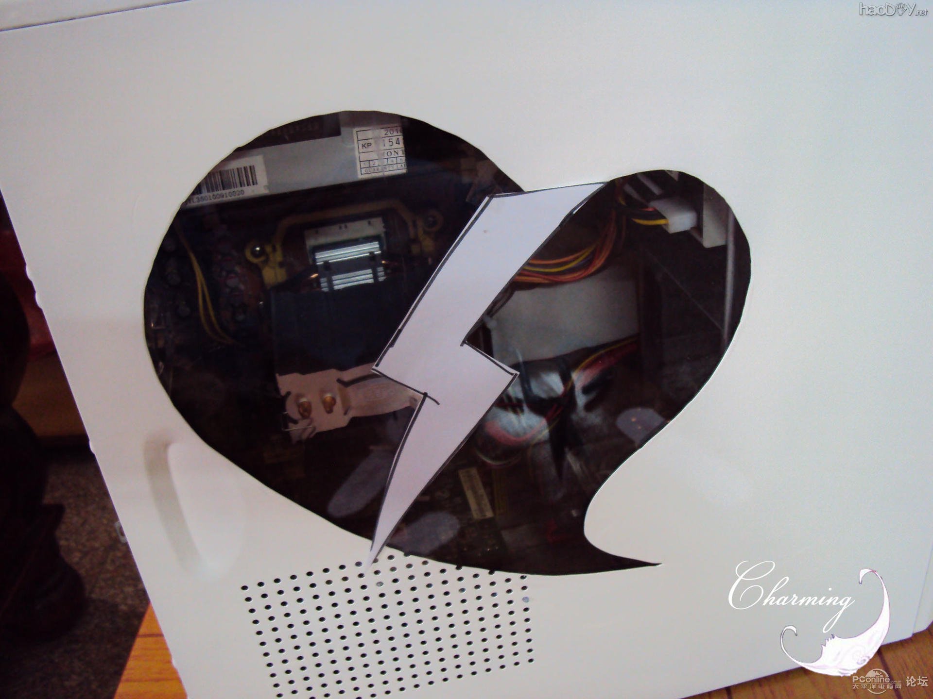 µã»÷²é¿´Ôͼ ÉúÈÕ¤Î×÷£º¡°¶¬¼¾Áµ¸è¡±¡£°×É«¿Ø¡¢Î¨ÃÀ¿ØµçÄÔÖ÷»úÏä