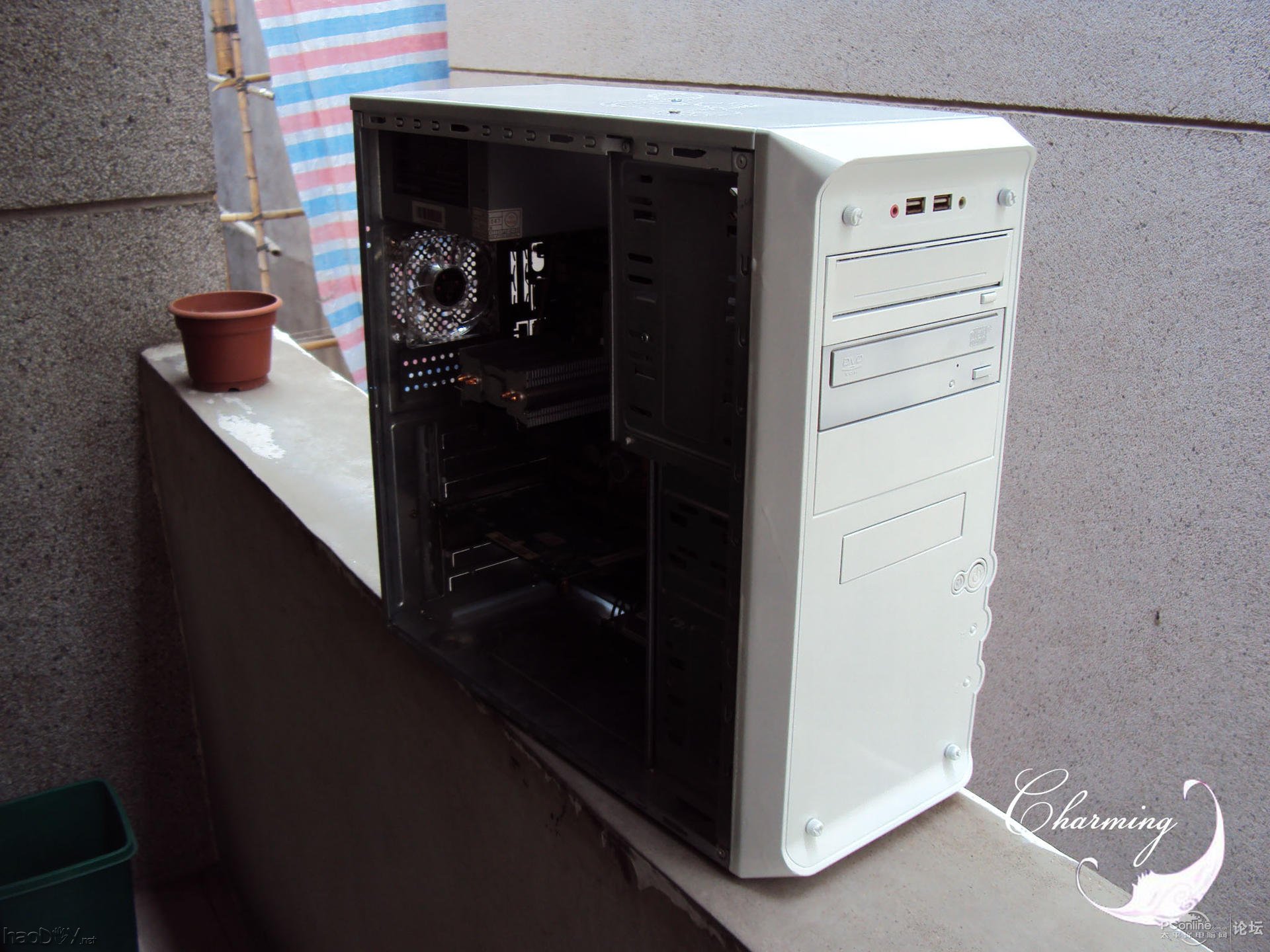 µã»÷²é¿´Ôͼ ÉúÈÕ¤Î×÷£º¡°¶¬¼¾Áµ¸è¡±¡£°×É«¿Ø¡¢Î¨ÃÀ¿ØµçÄÔÖ÷»úÏä