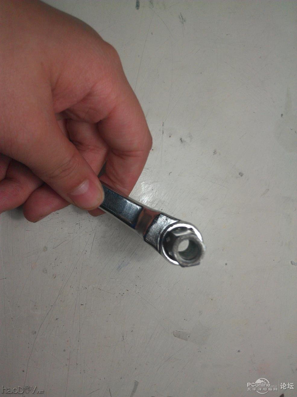 点击查看原图 一个准初中生diy手摇发电机充电