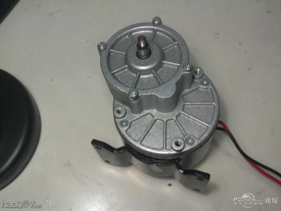 点击查看原图 一个准初中生diy手摇发电机充电