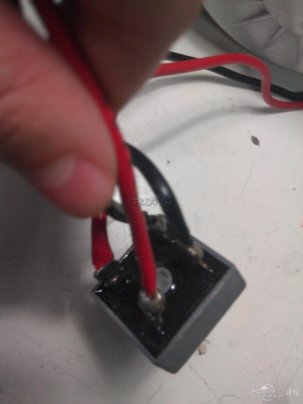 点击查看原图 一个准初中生diy手摇发电机充电