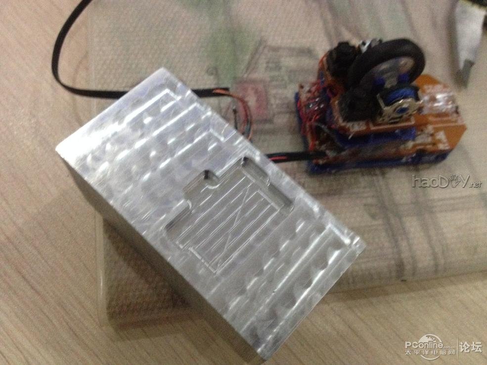 点击查看原图 鼠标神改造,已经做到最小了