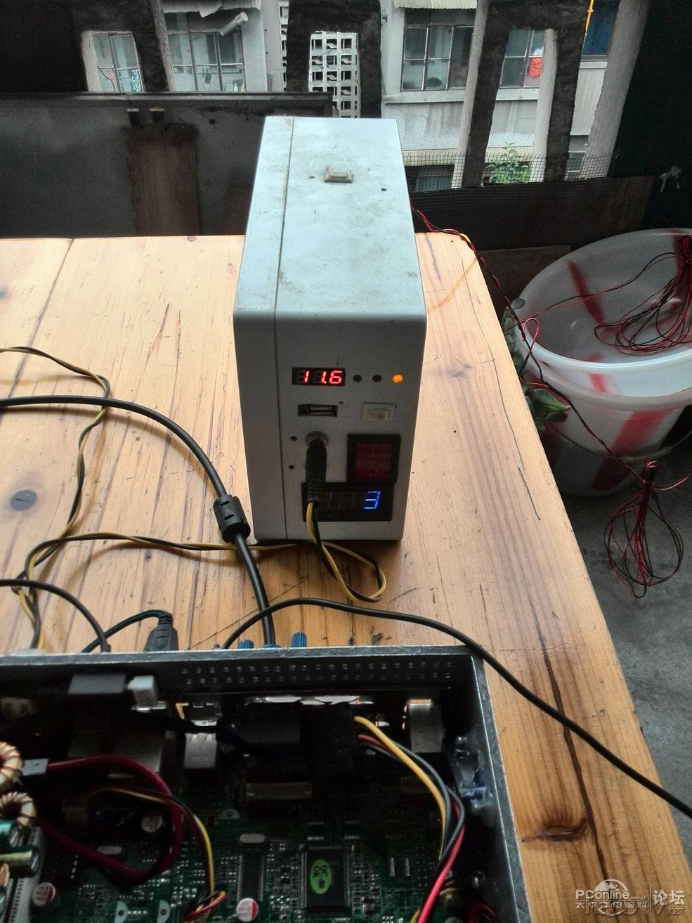 点击查看原图 看大家都在发HTPC,我也发一个用太阳能供电的主机