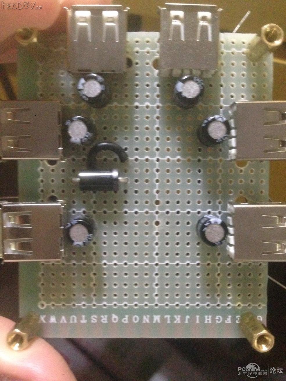 点击查看原图 自制5V 6A 6口充电器