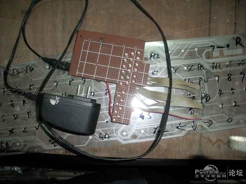 点击查看原图 另类游戏摇杆,怪异的兼容性:只要键盘能玩的它都支持