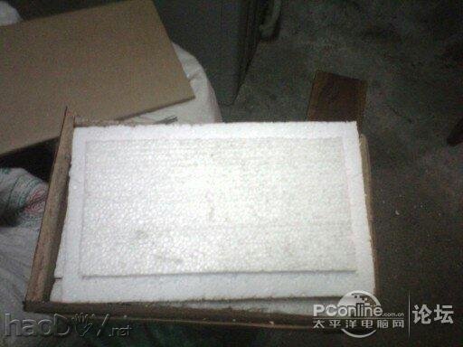 点击查看原图 首台自制半导体制冷片冰箱