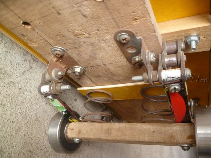 点击查看原图 重温一下多年前的作品!小车模型