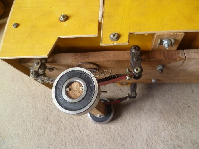 点击查看原图 重温一下多年前的作品!小车模型