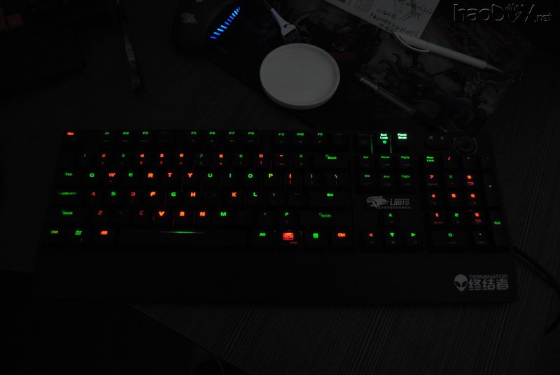 点击查看原图 背光键盘改造记,换灯效果还不错