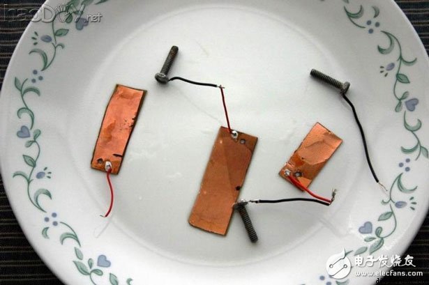 小小的水果发电竟能驱动AVR单片机