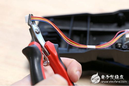 脚踏发电机制作手机数码产品充电器