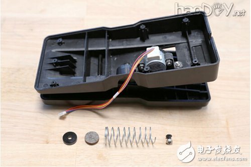 脚踏发电机制作手机数码产品充电器