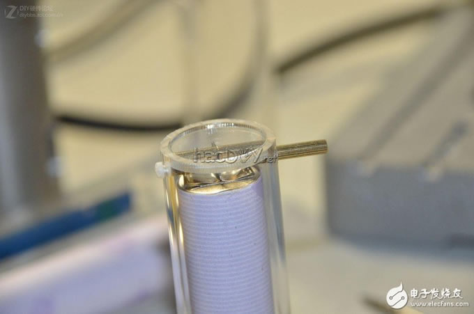 专业工程师制作的DIY多功能移动电源充电器