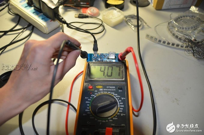 专业工程师制作的DIY多功能移动电源充电器