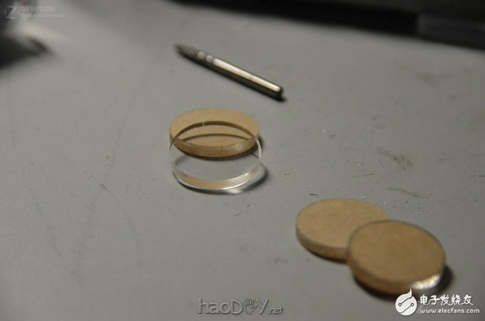 专业工程师制作的DIY多功能移动电源充电器