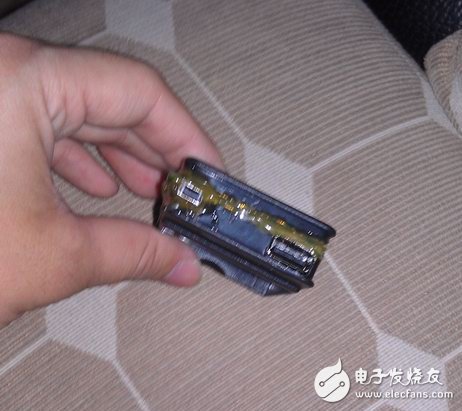 专业工程师制作的DIY多功能移动电源充电器