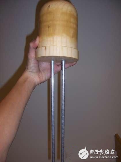 牛人教你制造超大号“卖萌”巨型LED灯