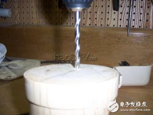 牛人教你制造超大号“卖萌”巨型LED灯