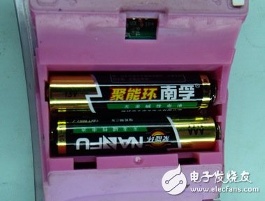 大蒜生物电池点亮LED达45天