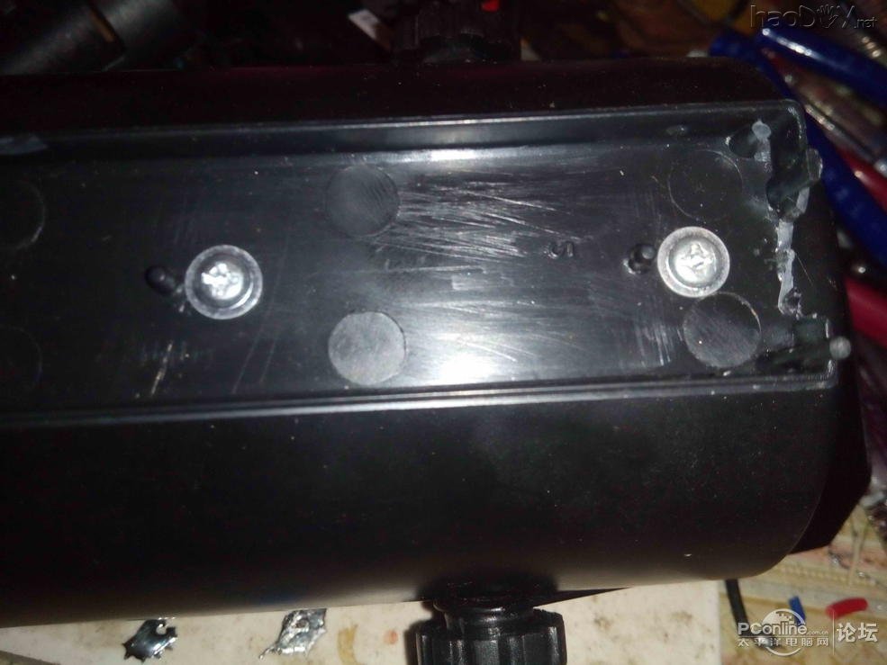 点击查看原图 一只坏LED射灯改装便携式射灯