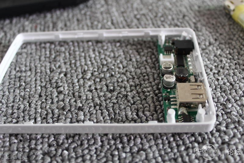 点击查看原图 折腾无止尽,DIY手机移动电源无线点金石充电