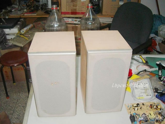 点击查看原图 超炫梦幻音乐超声波雾化喷雾加湿器音箱 视频