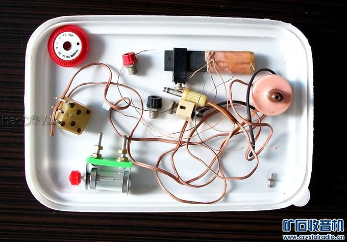 01.jpg 辞旧迎新 传承制作diy矿石收音机文化