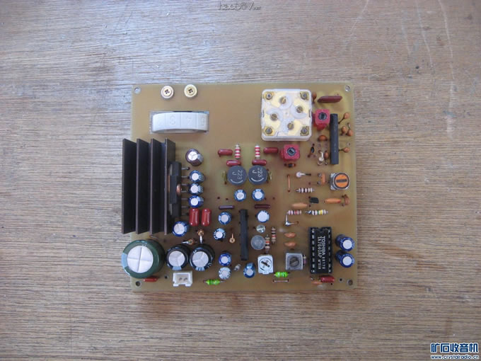 IMG_6204.jpg FM-大号2P3收音机精心制作