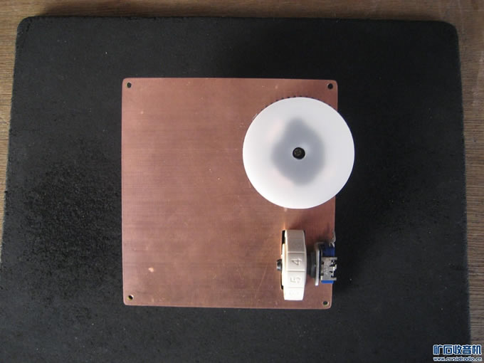 IMG_6172.jpg FM-大号2P3收音机精心制作