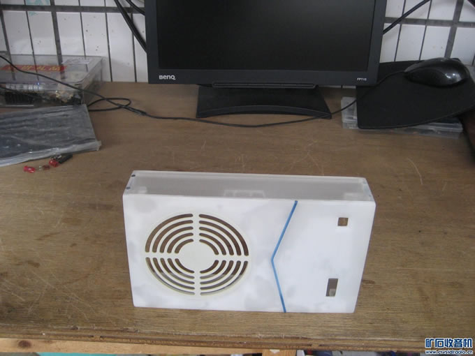 IMG_6160.jpg FM-大号2P3收音机精心制作