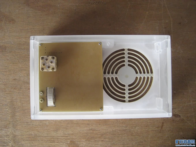 IMG_6169.jpg FM-大号2P3收音机精心制作