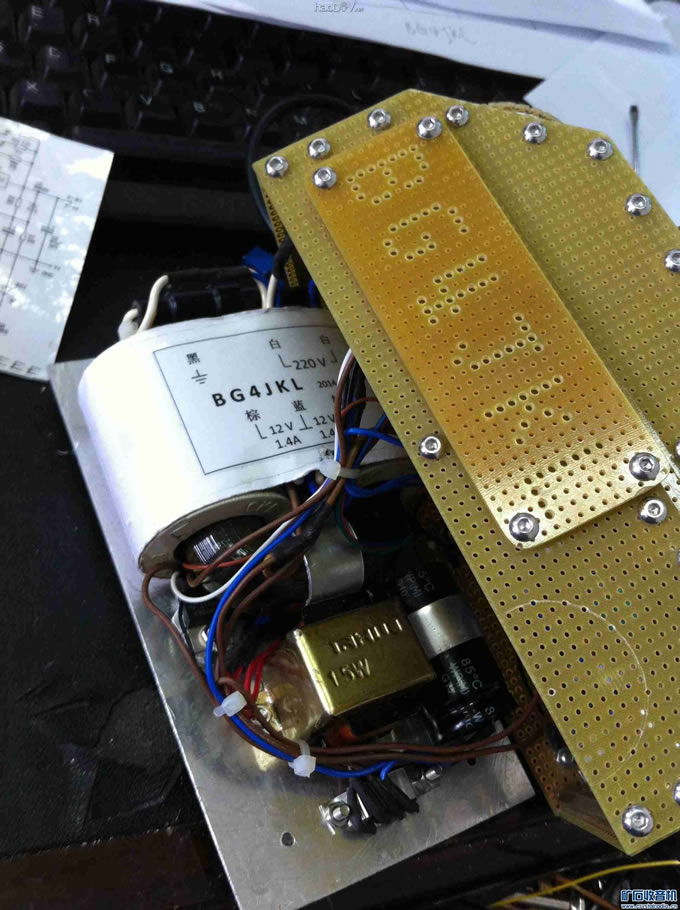 6.JPG 4合一多功能电烙铁焊台