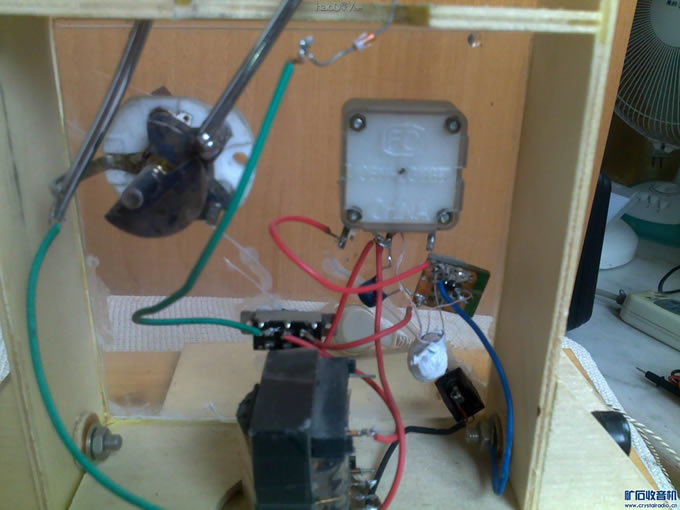 背面元件 背面元件