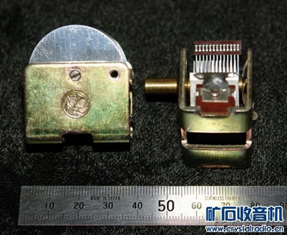 陷波器可变电容.jpg 花蓝线圈便携式矿石收音机