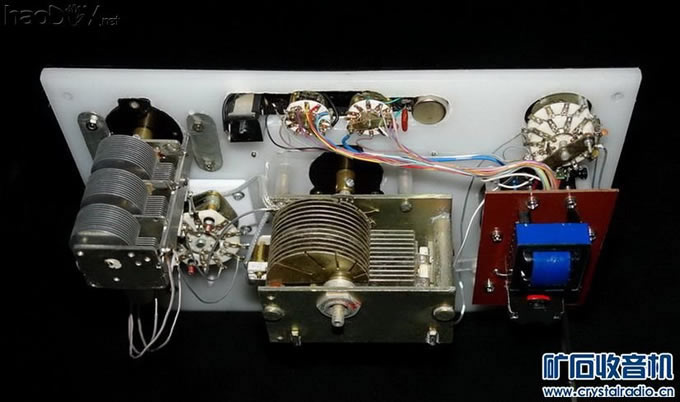 内部1.jpg 花蓝线圈便携式矿石收音机