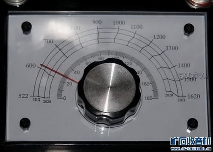 调谐度盘.jpg 花蓝线圈便携式矿石收音机
