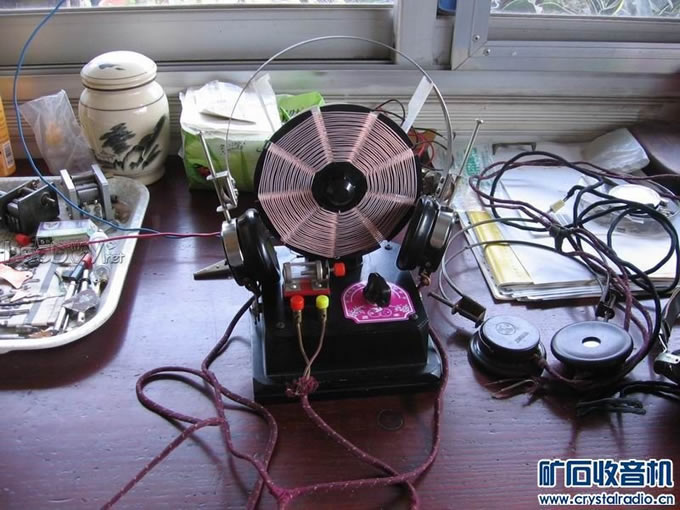 调整大小 IMG_0662.JPG 我diy制作做的矿石收音机