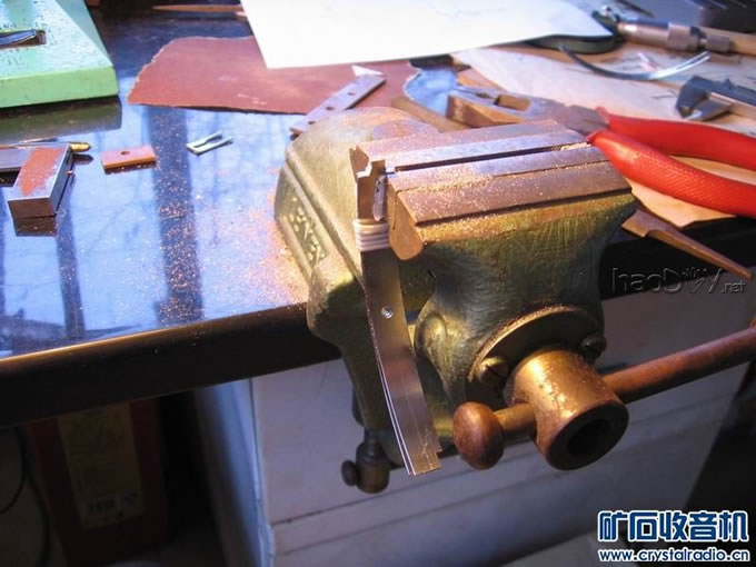调整大小 IMG_0537.JPG 我diy制作做的矿石收音机