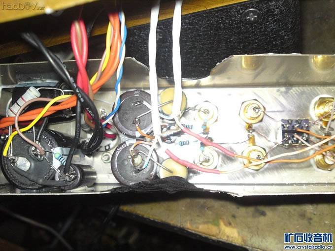 连接好所有线路准备入盒 连接好所有线路准备入盒