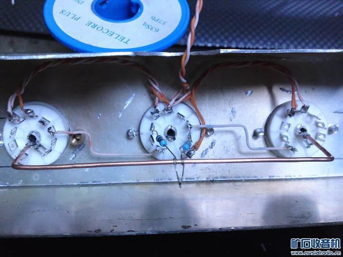 最大难度是空间小搭棚焊接烙铁有的地方不好深入 最大难度是空间小搭棚焊接烙铁有的地方不好深入