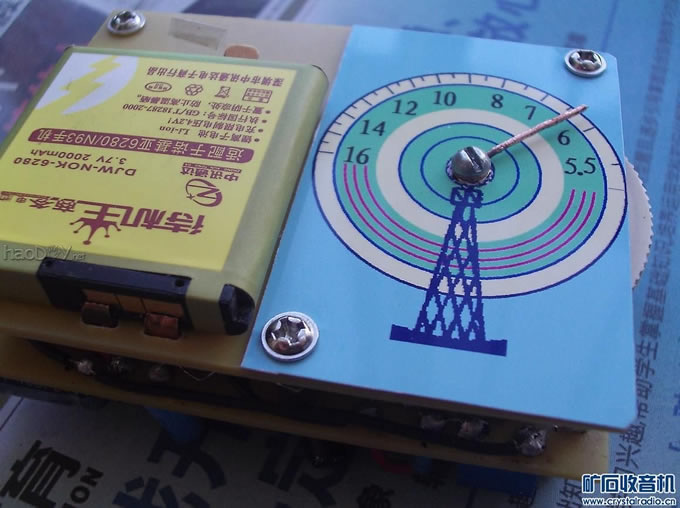 安装8.JPG 两管超外差、语录小收音机