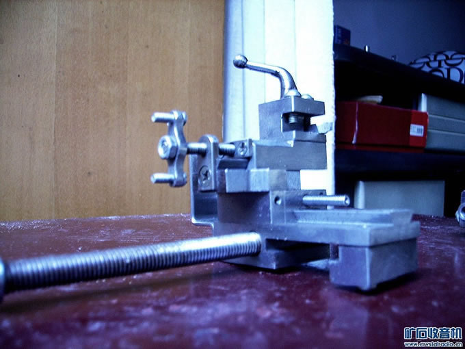 1 (12).JPG 我也发个小车床制作
