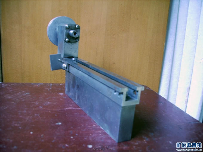 1 (6).JPG 我也发个小车床制作