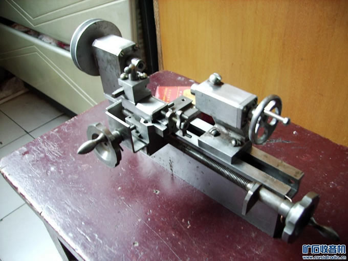 1 (15).JPG 我也发个小车床制作