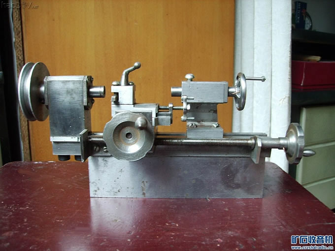 正面1.jpg 我也发个小车床制作