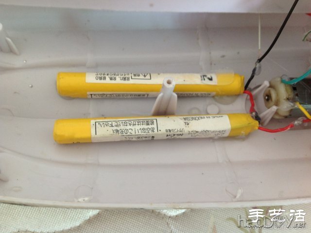 教你如何自制一艘遥控快艇