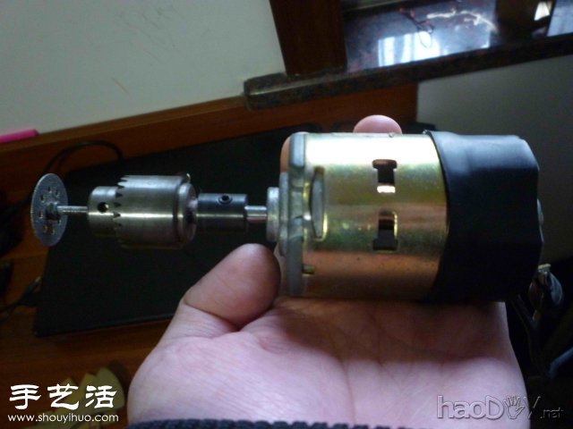 自制太阳能磁悬浮电机教程 视频