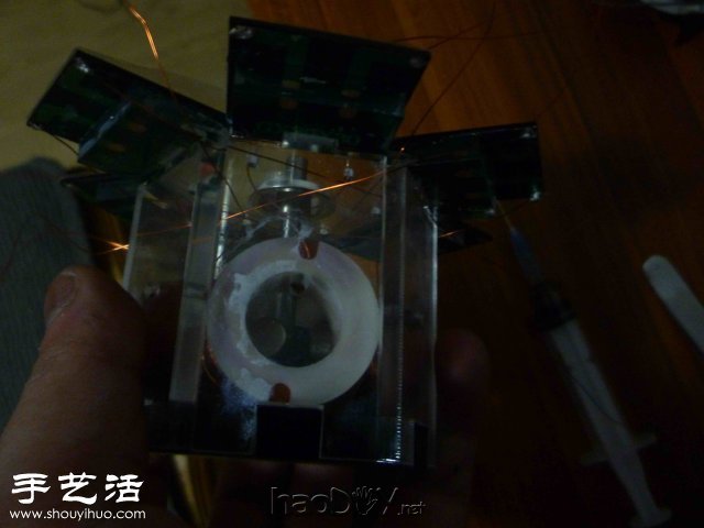 自制太阳能磁悬浮电机教程 视频
