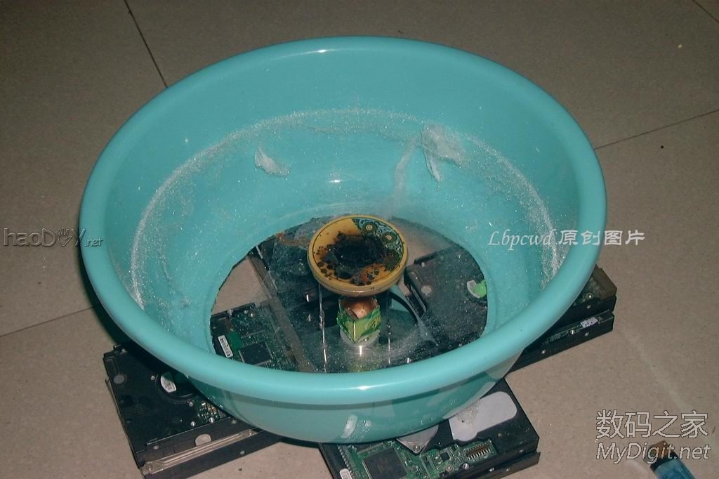 报废硬盘只能改成棉花糖机