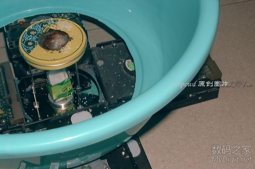 报废硬盘只能改成棉花糖机